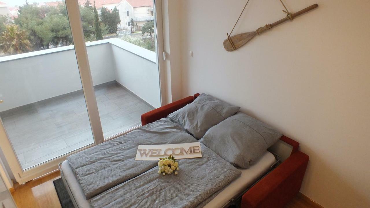 Apartment Paulina Novalja Exteriér fotografie